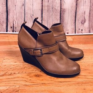 Cole Haan Wedge Boots Nike Air
